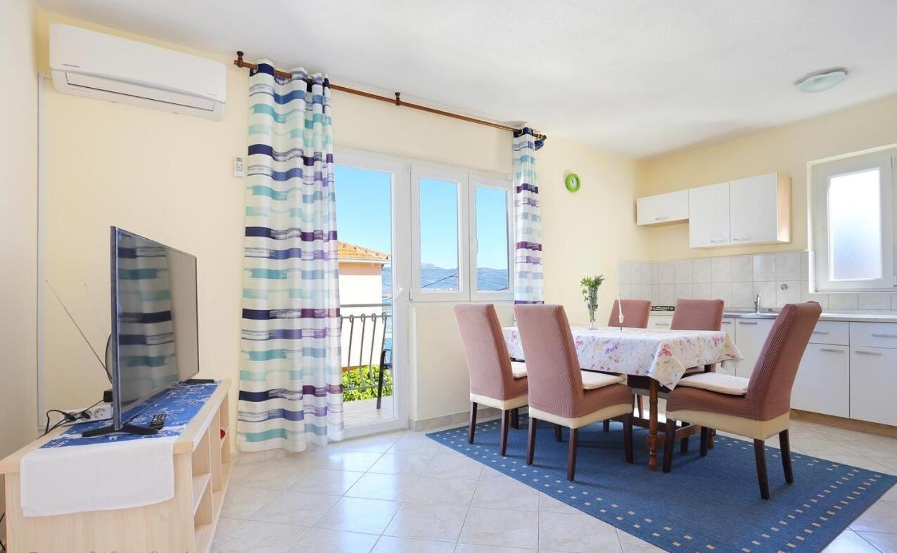 Katja Apartment Trogir Bagian luar foto