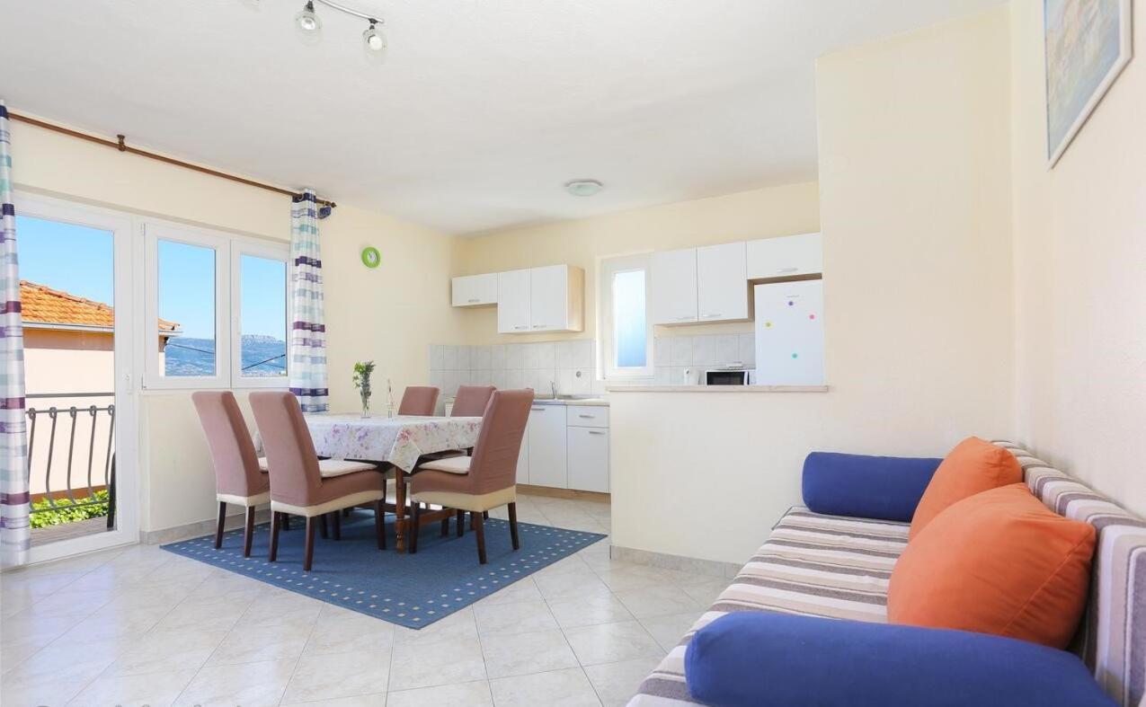 Katja Apartment Trogir Bagian luar foto