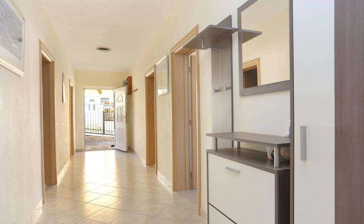 Katja Apartment Trogir Bagian luar foto